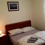 Rukavina Rogoznica (Sibenik-Knin)
